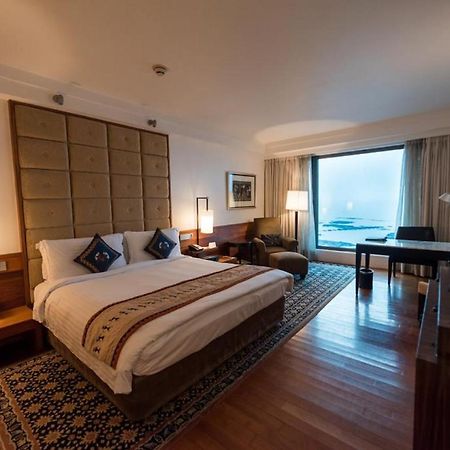 Hotel Classic Paradise New Delhi Bagian luar foto