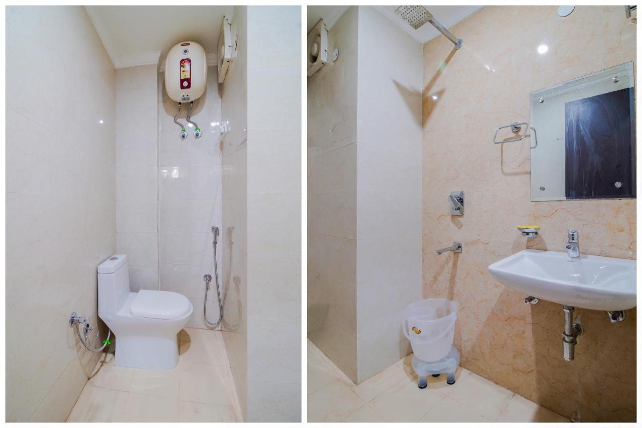 Hotel Classic Paradise New Delhi Bagian luar foto